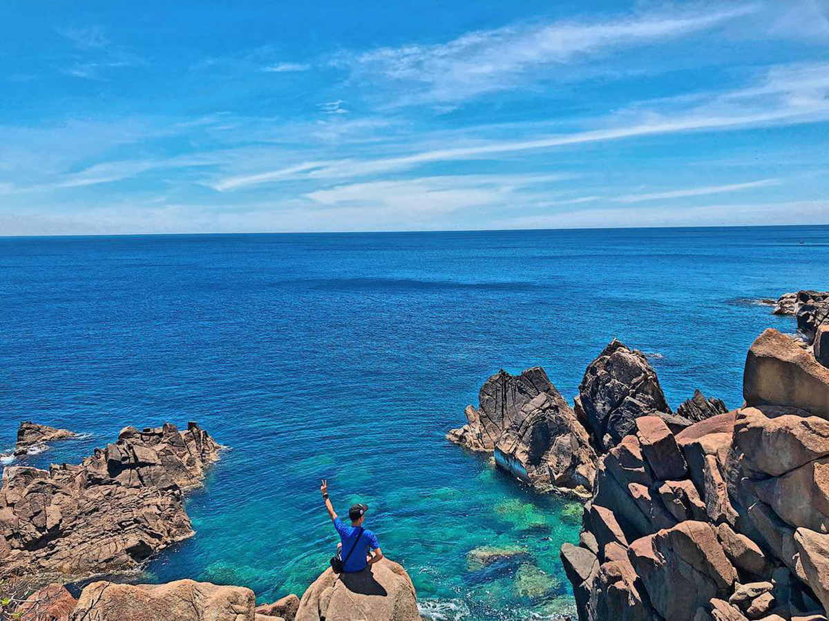 Điểm danh 8 bãi biển đẹp tựa thiên đường tại Quy Nhơn